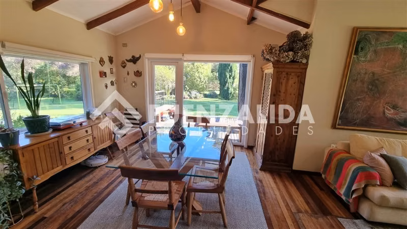 Casa de campo remodelada de 4D4B con jardin en Frutillar