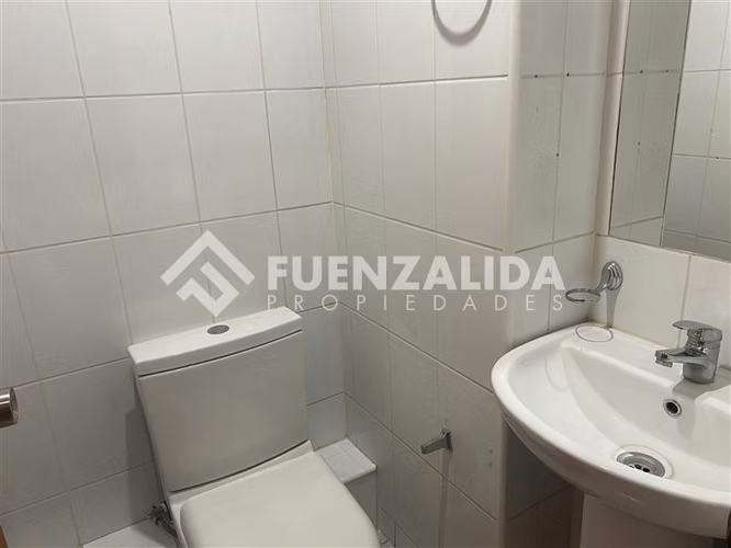 VENTA Oficina pleno centro Puerto Varas 2 estacionamientos