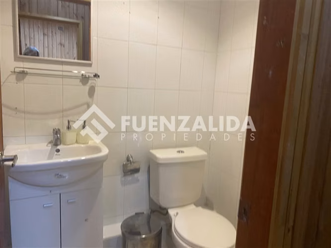 VENTA Oficina pleno centro Puerto Varas 2 estacionamientos