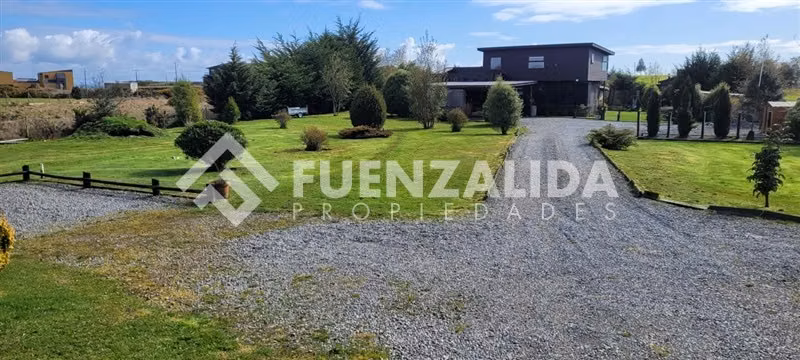 Vendemos Casa con quincho y piscina en Puerto Varas