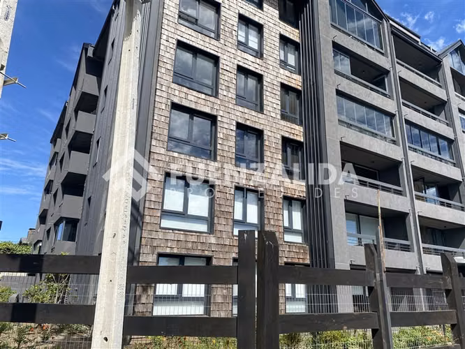 BAJO DE PRECIO Departamento casi nuevo 2D2B