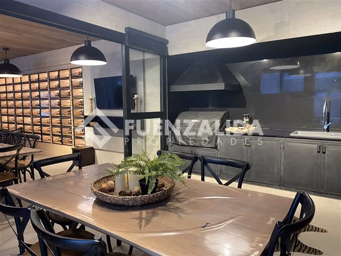 BAJO DE PRECIO Departamento casi nuevo 2D2B