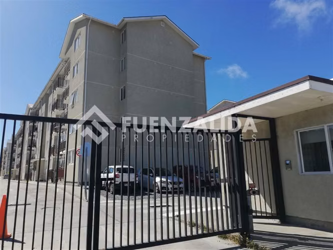 Departamento amoblado en arriendo de 2D 2 B Bosque Pucalan