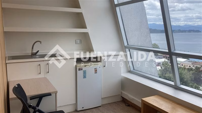 Oficina en arriendo con vista al mar en Puerto Montt