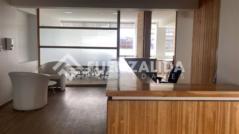 Oficina en arriendo con vista al mar en Puerto Montt