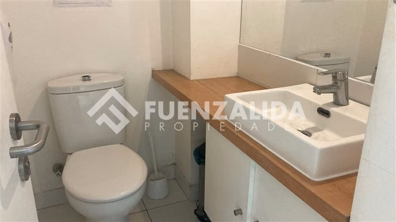 Oficina en arriendo con vista al mar en Puerto Montt