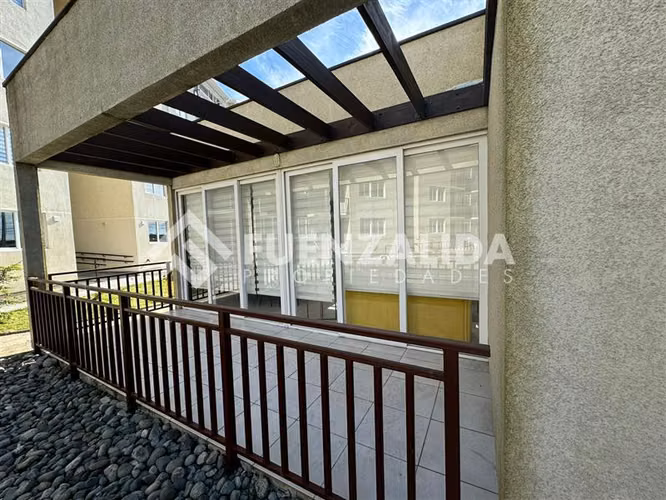 Departamento en arriendo de 2D2B en Parque Pucalan
