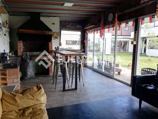 Vendemos casa de 4D3B en Lomas de Coihuin Puerto Montt