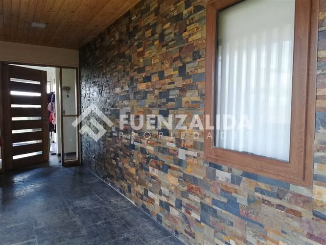 Vendemos casa de 4D3B en Lomas de Coihuin Puerto Montt