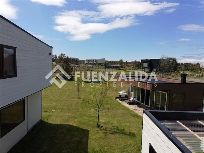 Vendemos casa de 4D3B en Lomas de Coihuin Puerto Montt
