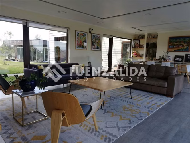 Vendemos casa de 4D3B en Lomas de Coihuin Puerto Montt