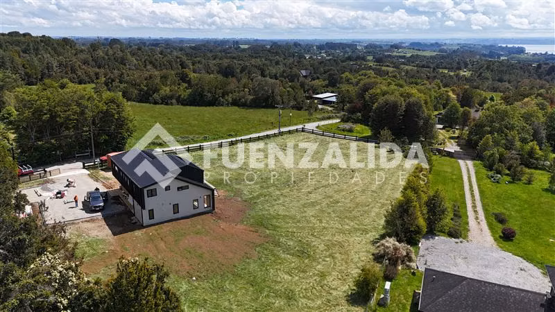 Casa en parcelacion los arrayanes Pto. Varas