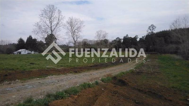 BAJO DE PRECIO Parcela con 3 Galpones en Venta Puerto Varas