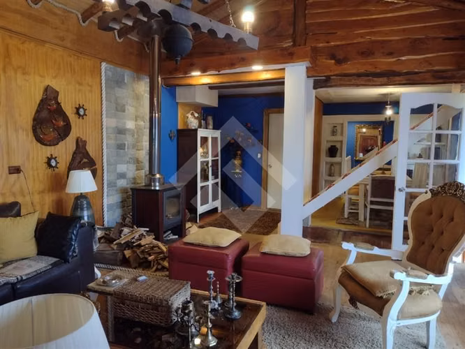 Vendemos casa de 4D con vista y salida al mar en Calbuco