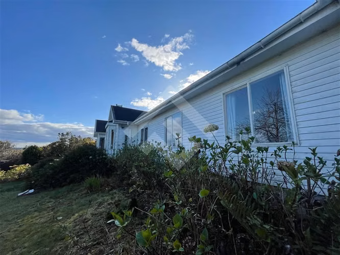 Vendemos casa en parcela con vista al mar en Puerto Montt