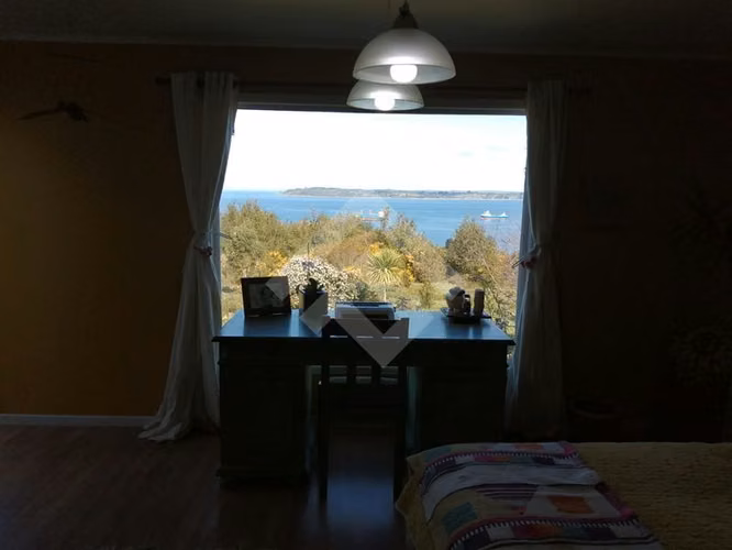 Vendemos casa en parcela con vista al mar en Puerto Montt