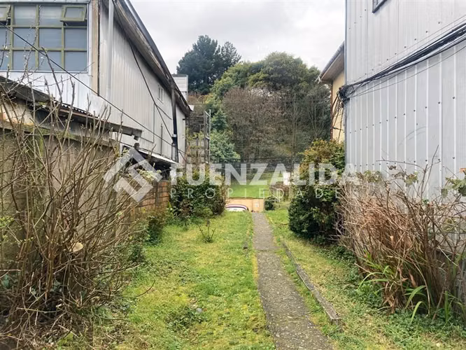 Excelente Sitio con Local Comercial en venta en Puerto Montt