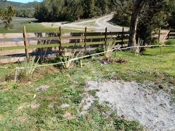 Casa en venta de 7D. en Calbuco, 6,85 Ha con cabañas y tinas