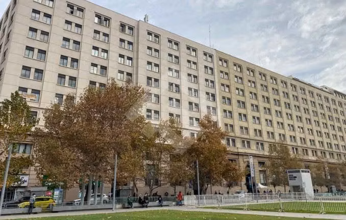 Excelente oficina en arriendo en Santiago