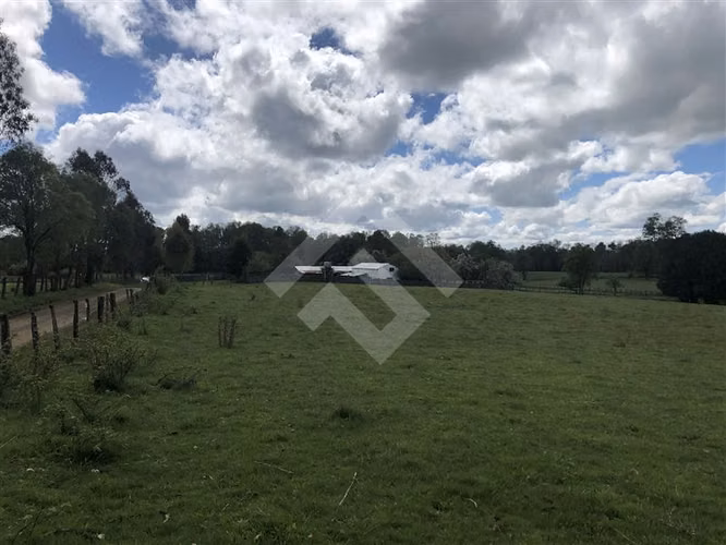 Sitio cerca de Tegualda
