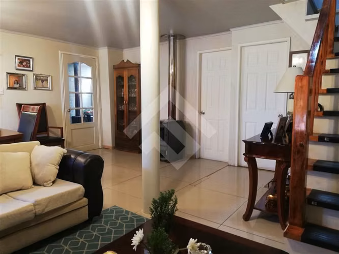 Casa en venta de 6 D, 2 B en Mirasol, Puerto Montt