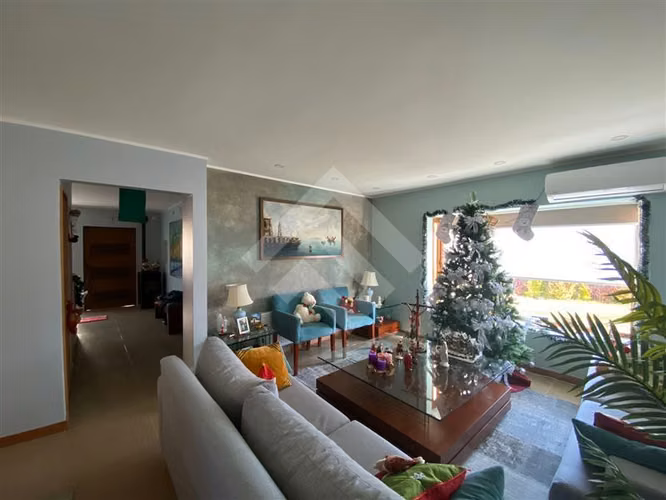 Casa en venta de 5 D en Lomas de Reloncavi, Puerto Montt