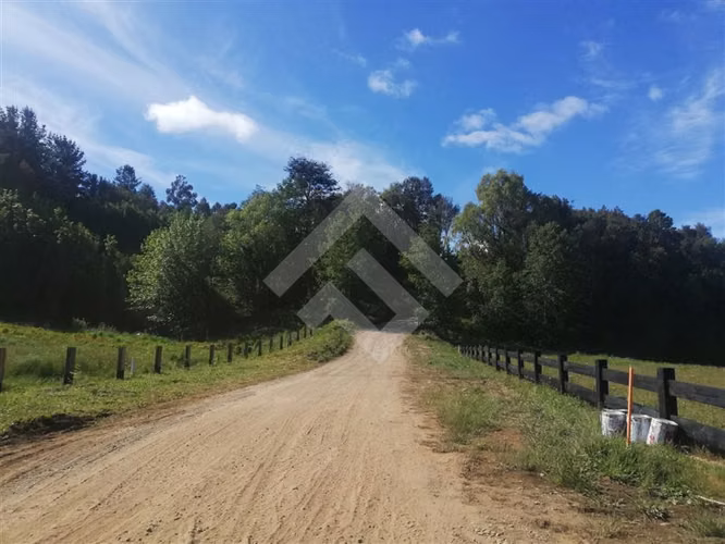Parcela en venta con acceso a rio Maullin