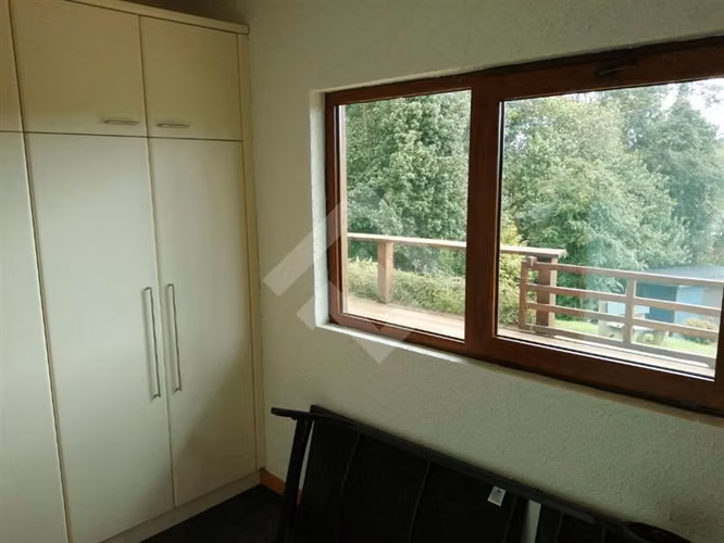 Bella Casa en Parcela a la venta de 4 dorm. en Puerto Montt