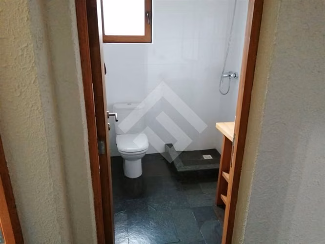 Bella Casa en Parcela a la venta de 4 dorm. en Puerto Montt