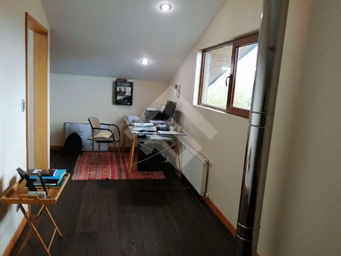 Bella Casa en Parcela a la venta de 4 dorm. en Puerto Montt