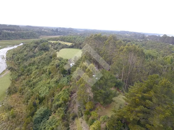 Sitio en venta en sector del Rio Ahinco en Puerto Montt