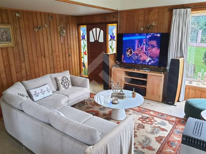 Casa en venta de 4 dorm. en Puerto Montt