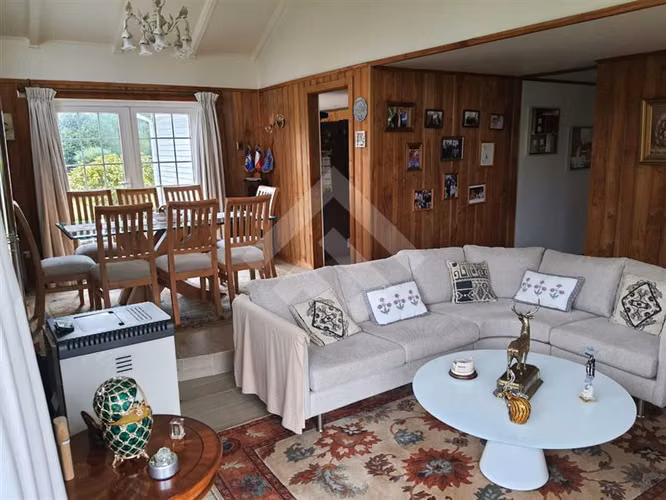 Casa en venta de 4 dorm. en Puerto Montt