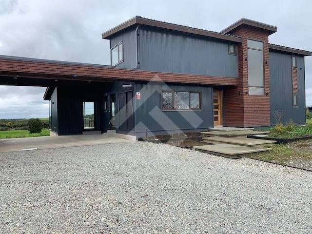 Casa moderna a estrenar en Puerto Varas - Imagen 2