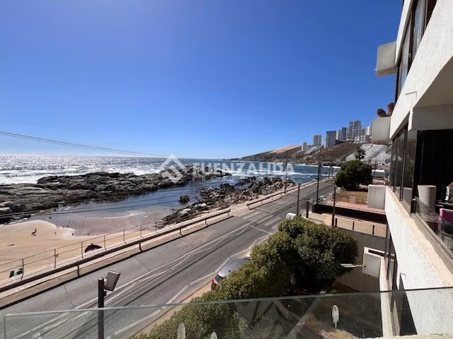Departamento en venta de 2D 2B Av. Borgoño Reñaca.