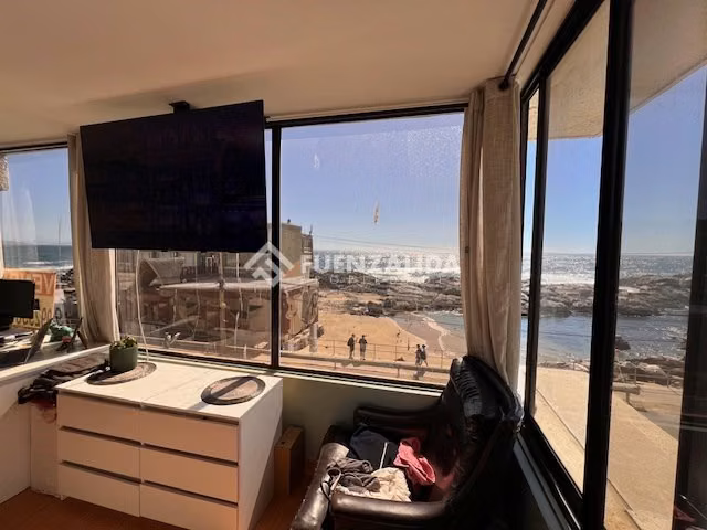 Departamento en venta de 2D 2B Av. Borgoño Reñaca.