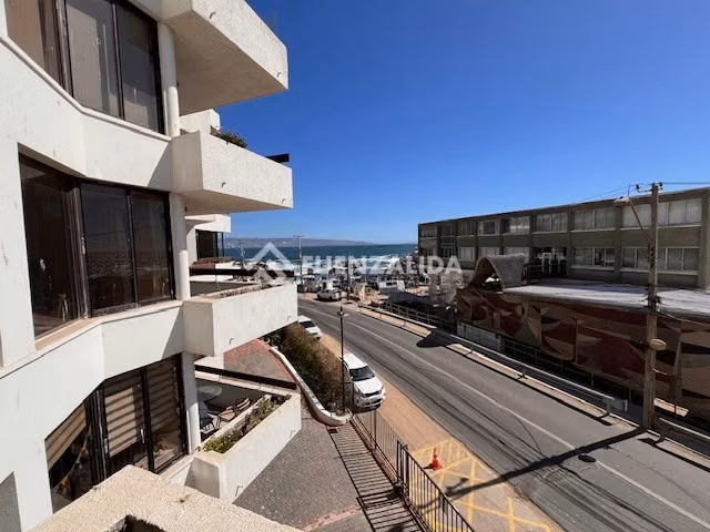 Departamento en venta de 2D 2B Av. Borgoño Reñaca.