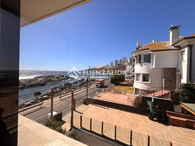 Departamento en venta de 2D 2B Av. Borgoño Reñaca.