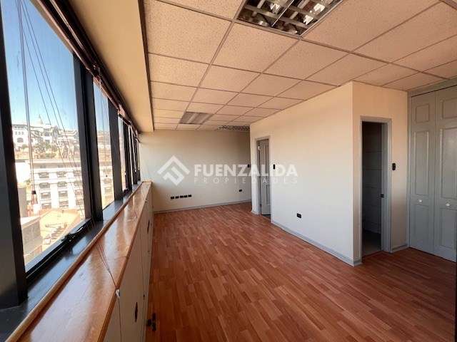 Oficina en arriendo en Valparaíso - Imagen 11
