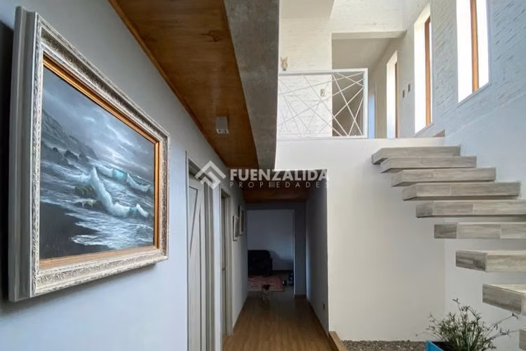Casa en arriendo de 5D 5B Mantagua