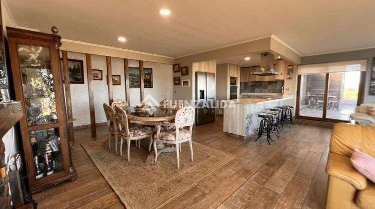 Casa en arriendo de 5D 5B Mantagua