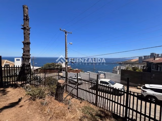 Sitio en venta, vista al mar Reñaca