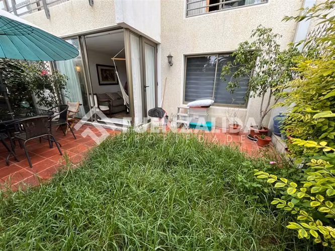 Venta de Departamento con Patio, 2D2B1E1B. Reñaca.