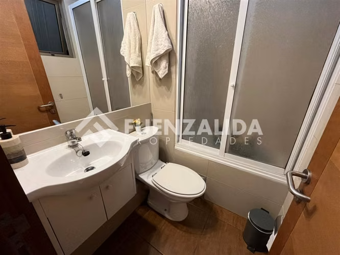 Venta de Departamento con Patio, 2D2B1E1B. Reñaca.