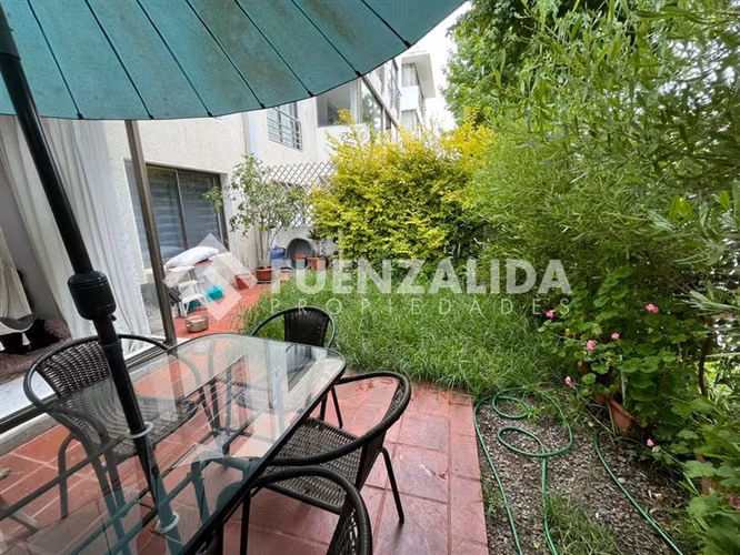 Venta de Departamento con Patio, 2D2B1E1B. Reñaca.