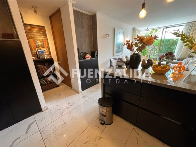 Venta de Departamento con Patio, 2D2B1E1B. Reñaca.