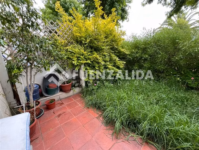 Venta de Departamento con Patio, 2D2B1E1B. Reñaca.