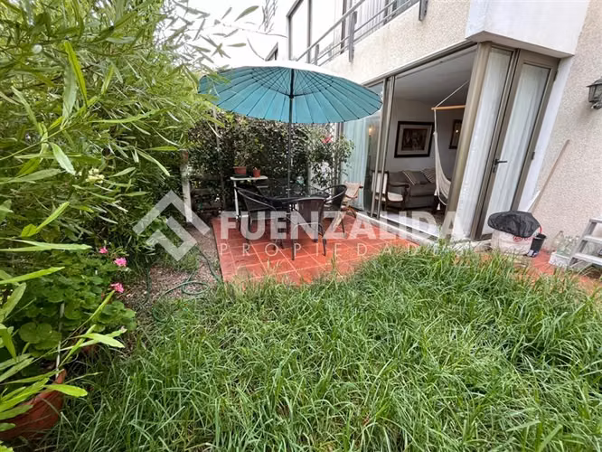 Venta de Departamento con Patio, 2D2B1E1B. Reñaca.