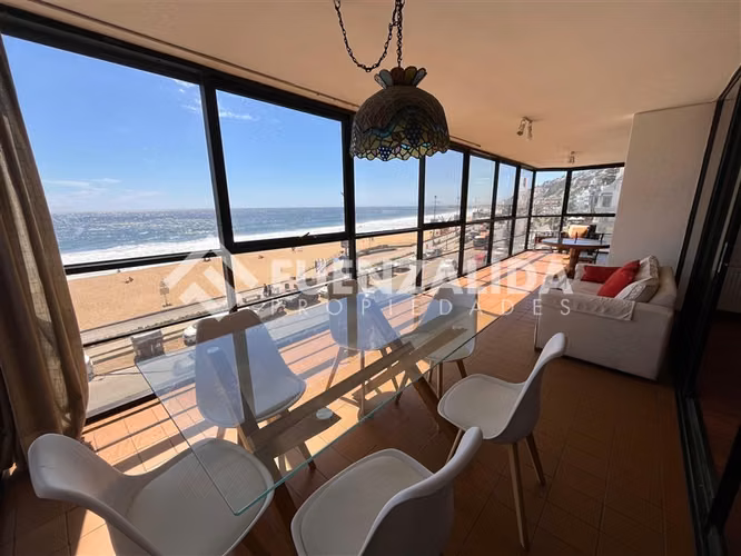 Venta de Departamento en Primera Línea, 2D2B1E1B. Reñaca.