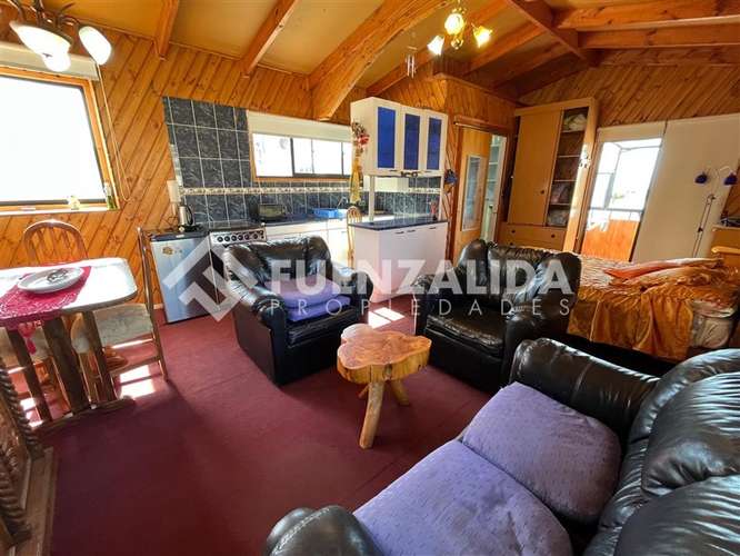 Hostal en Venta. 10D7B2E. Las Pimpinelas, Concón